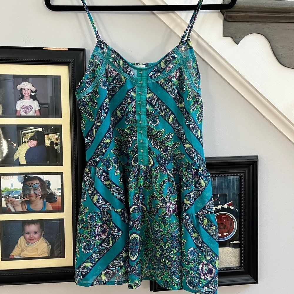 TOBI Hook & Eye Paisley Pattern Cami Blouse sz S